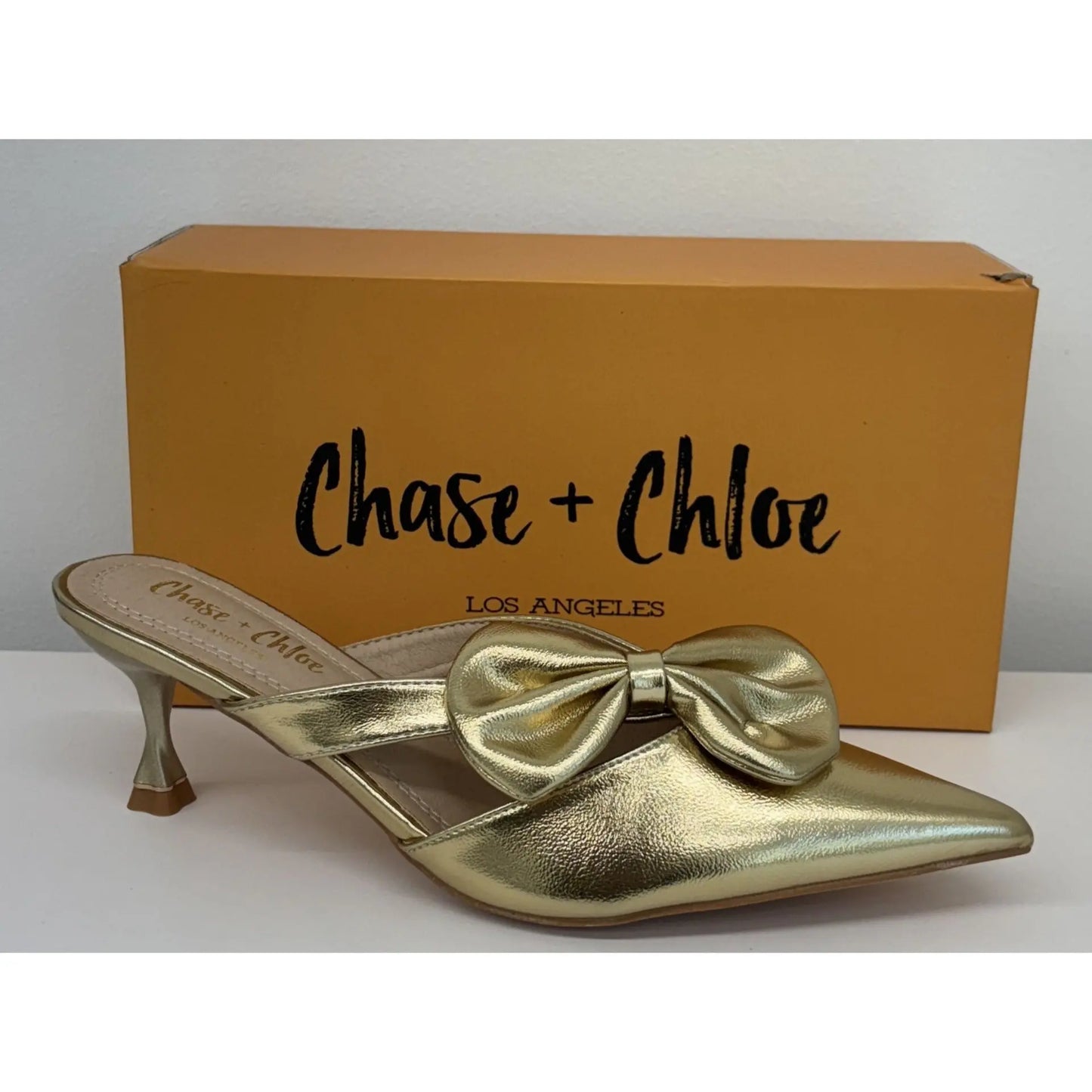 CHASE + CHLOE / Idra-3 / Gold / Pointed-Toe / Kitten Heel / Mules With Bow Accent SHOES BY FLOR
