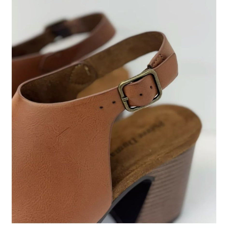 PIERRE DUMAS / Morgen-7 / Brown / Leather / Open-Toe / Platform / Sandals With Adjustable / Strap & Chunky/ Heel By Crown Vintage SHOES BY FLOR
