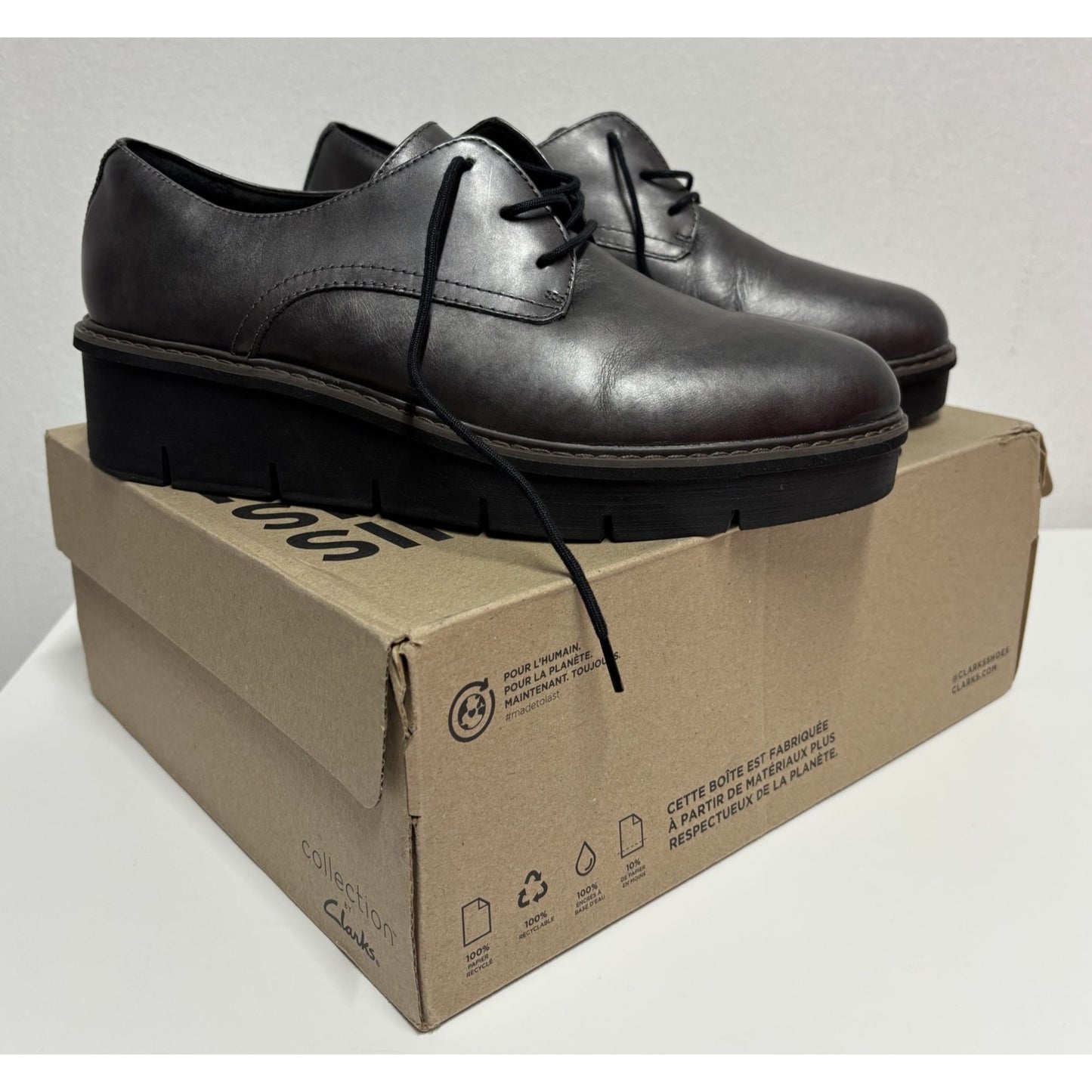 CLARKS / Airabell / Womens / Tye Oxford / Gunmetal / Leather / Size 12 / Platform Shoes