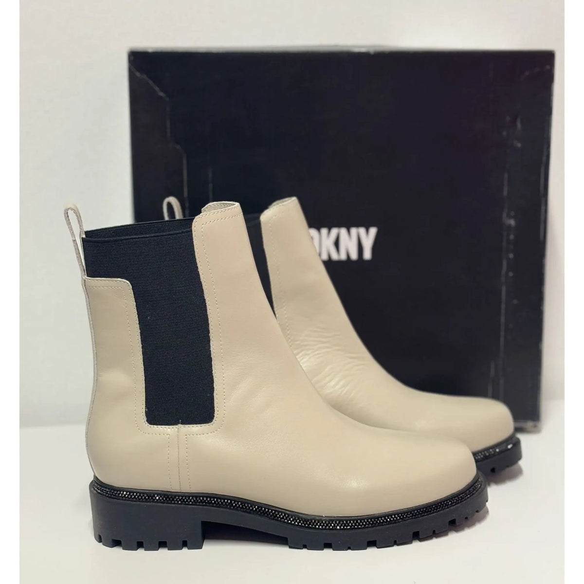 DKNY / Rick / Vanilla Bone & Black / Ankle Boots / Memory foam / Size US Size 11 SHOES BY FLOR