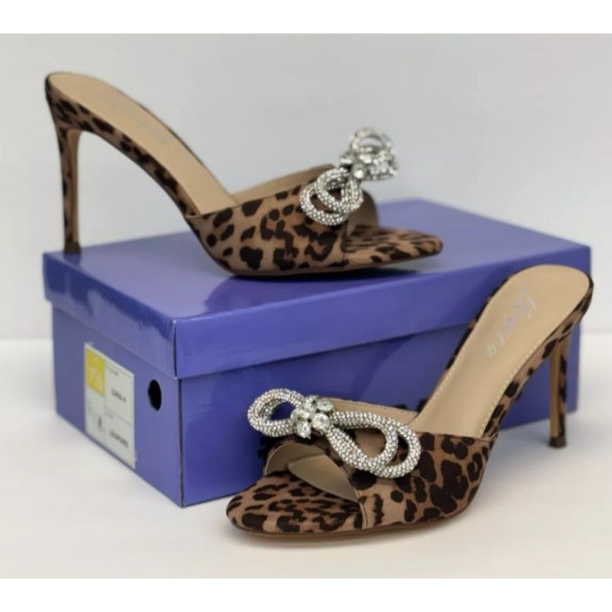 LILIANA / Zaha-4 / Leopard Print / High Heel / Mules / With Rhinestone / Bow Accent / Open Toe / Stiletto SHOES BY FLOR