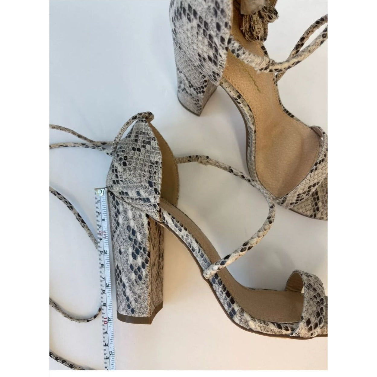 OLIVIA FERGUSON / Snake Laceup / Print / Block Heel / Sandals With Open Toe Design / Size 6.5 SHOES BY FLOR