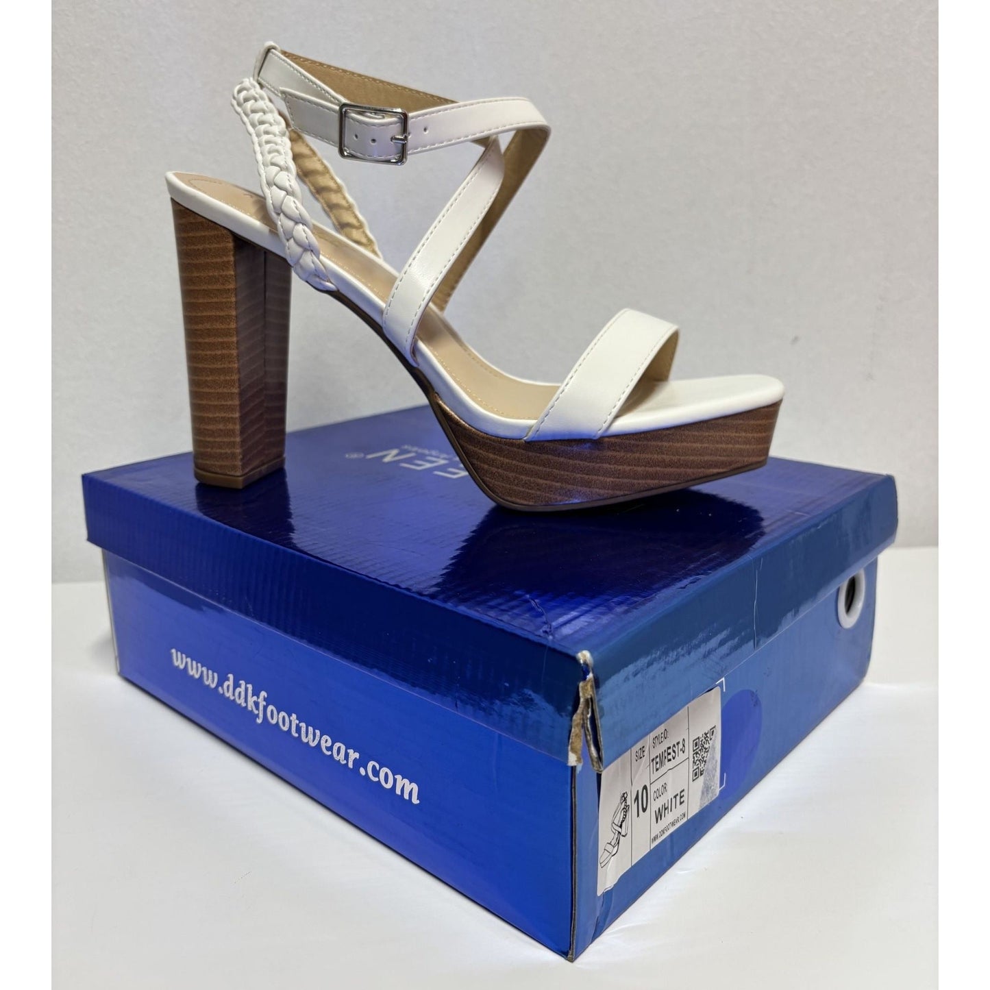 KAYLEEN / Tempest-8 / White / Platform / Block Heel / Sandals / With Braided Strap & Buckle SHOES BY FLOR
