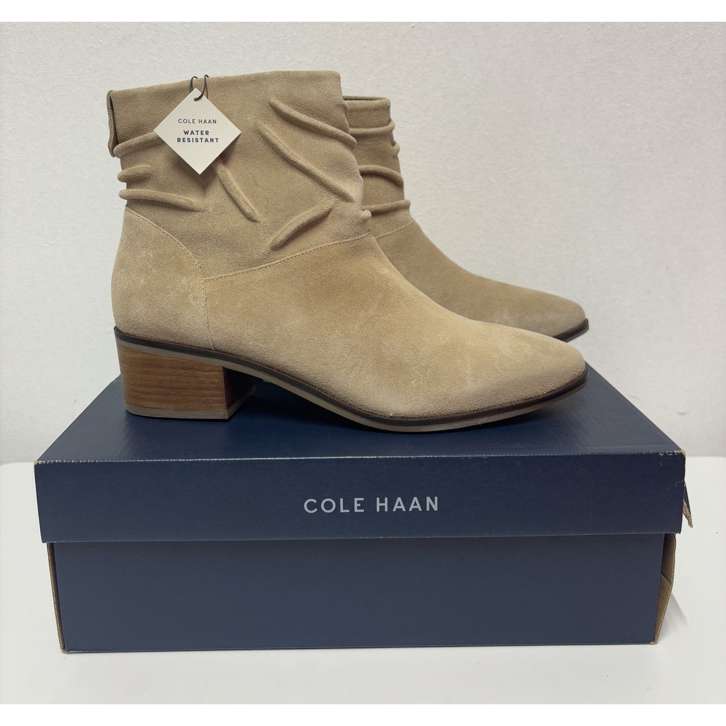 COLE HAAN / Mapl WRE / Water Resistant / Suede / Booties / With Side Zipper & Stacked Heel / US Size 9 SHOES BY FLOR
