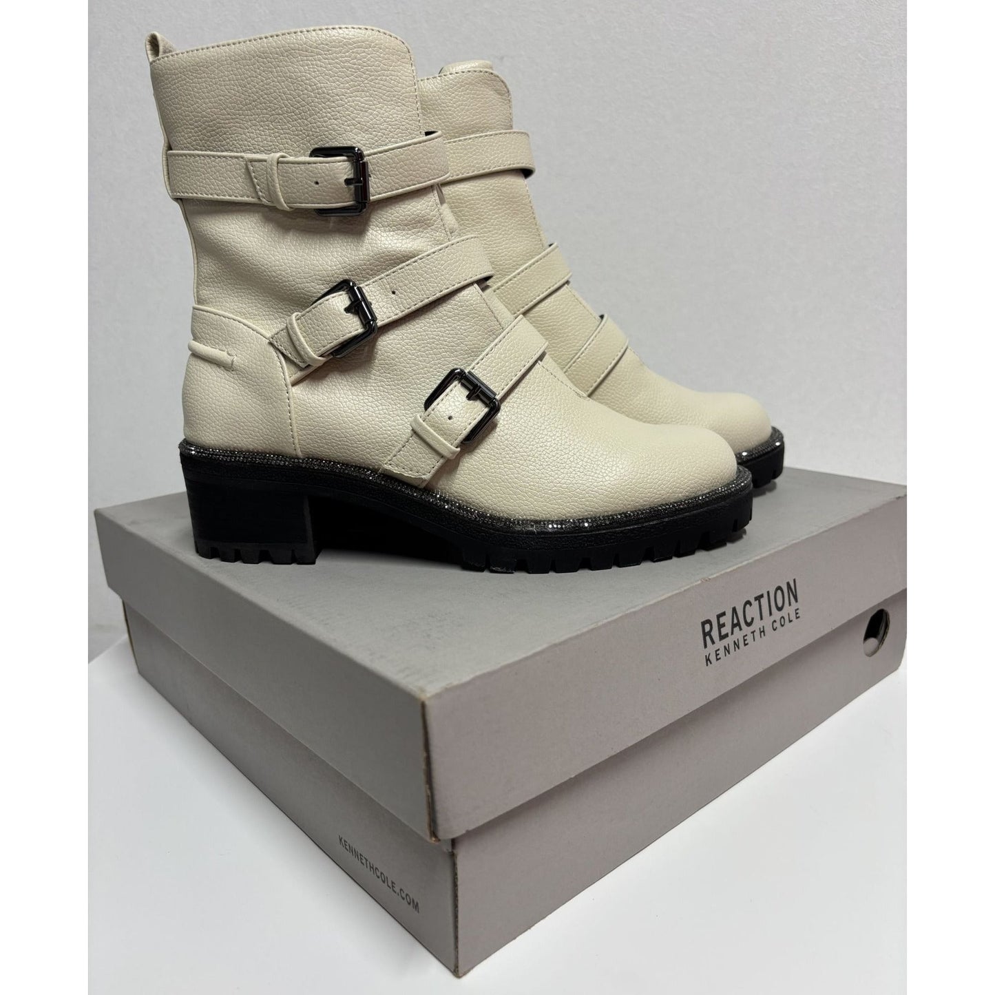 KENNETH COLE / Tate Briker Jewel / Lug Sole / Booties / Bone / with Buckle / Size 5.5 SHOES BY FLOR