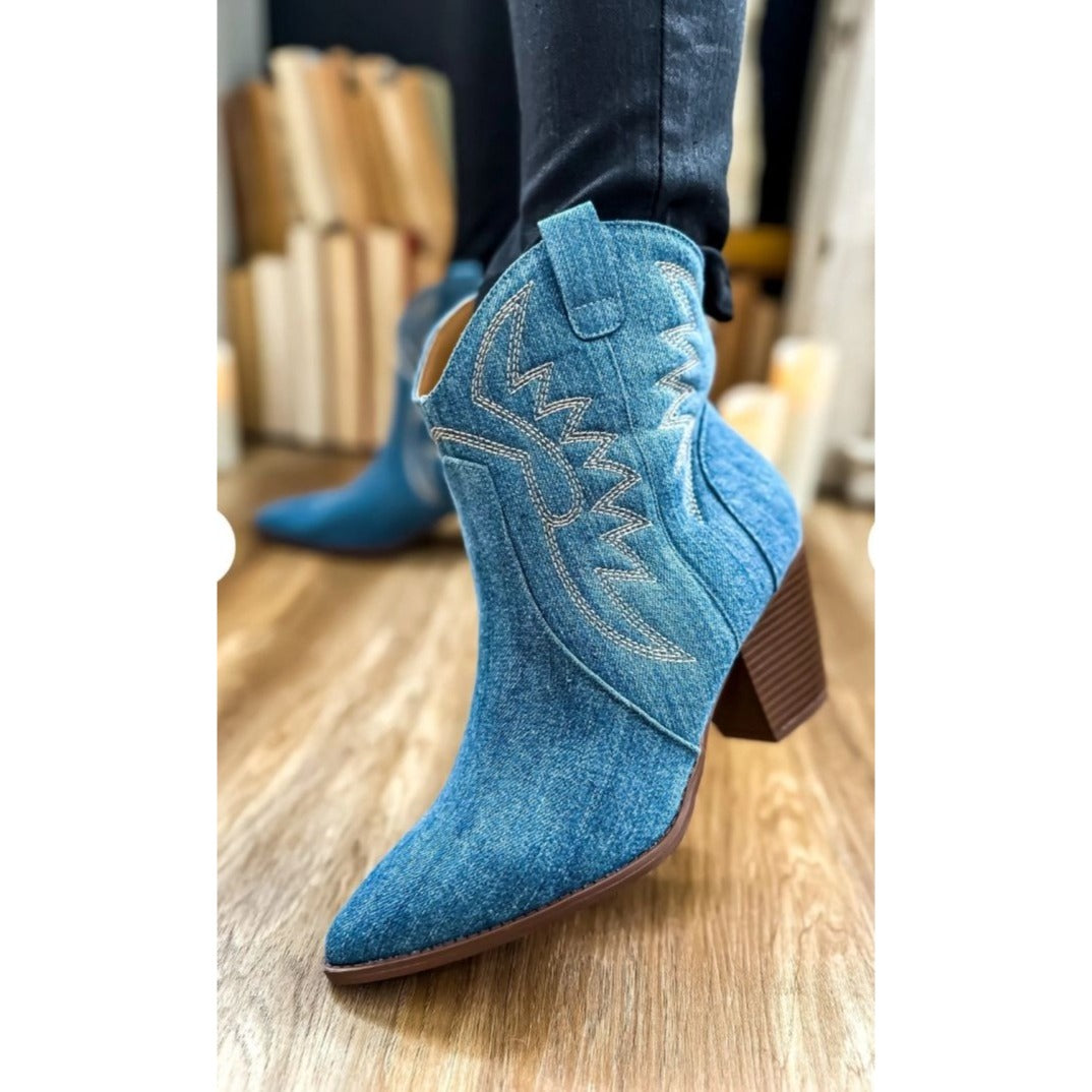 QUPID / Zane-72 / Denim / Western Ankle / Boots With Embroidered / Design & Stacked Heel